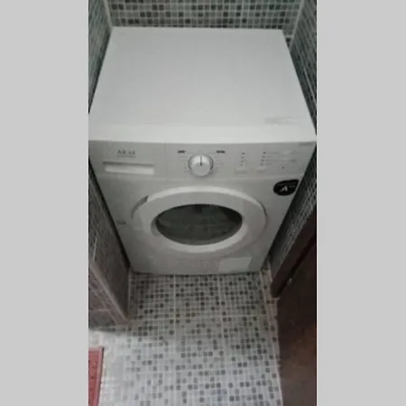14 Persone 3 Bagni 150mq Arredata Nel 2020 Moderna * Quartu SantʼElena